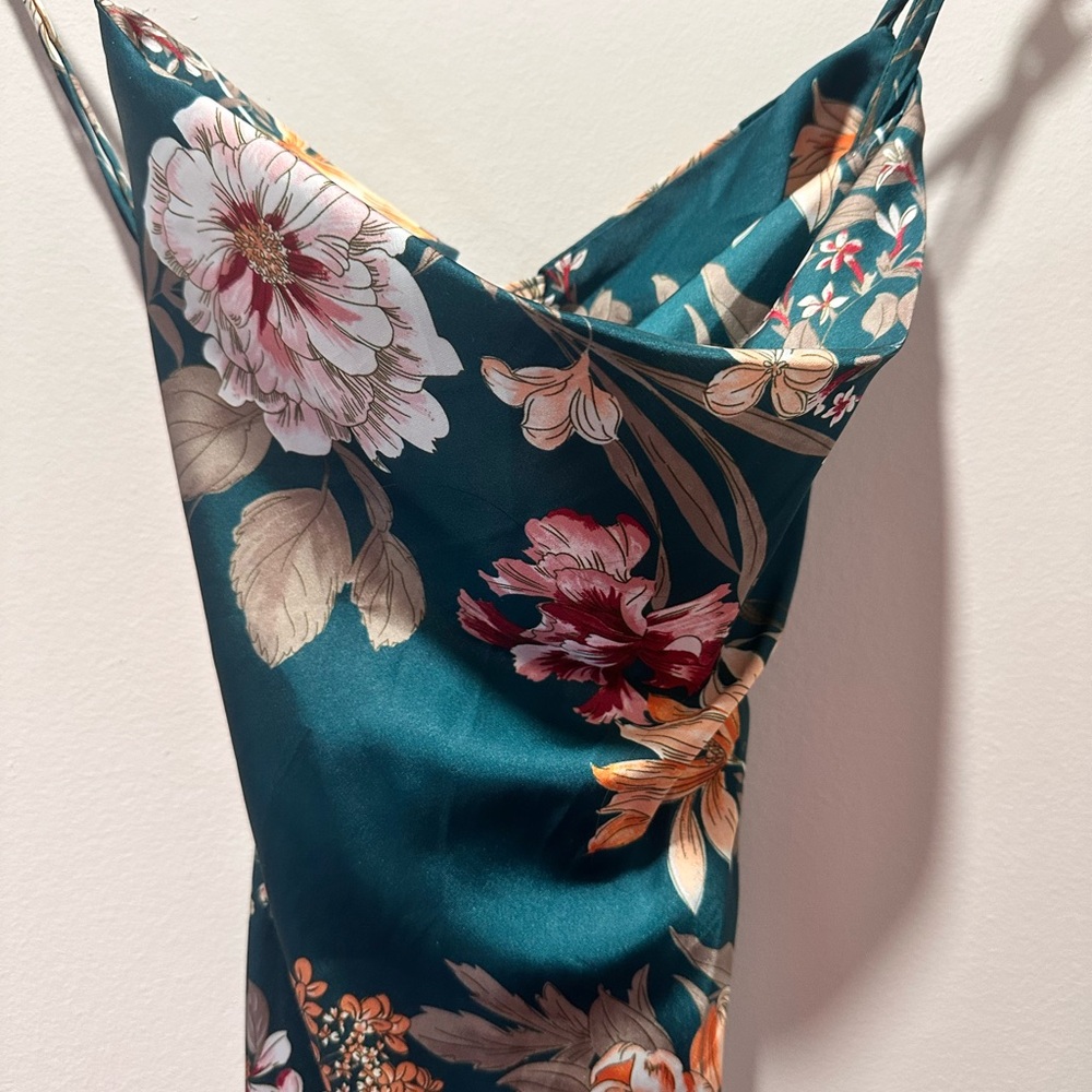 12TH TRIBE • Natalia Emerald Floral Cowl Neck Dress with Side Slit - Picture 3 of 6